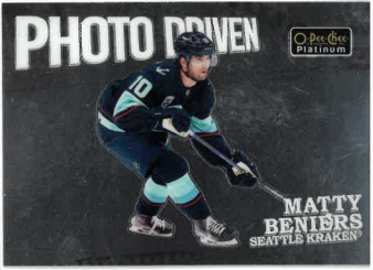 2022-23 O-PEE-CHEE Platinum Photo Driven Matty Beniers č. PD-14